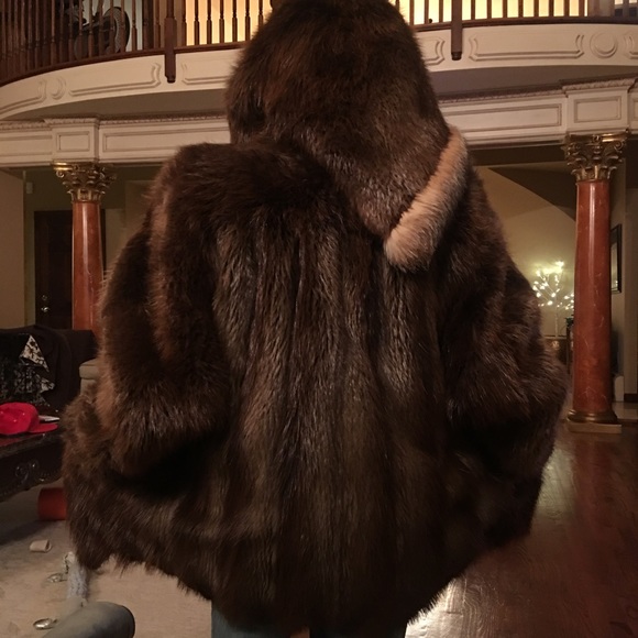 Custom made beaver coat *authentic fur* - Picture 3 of 6